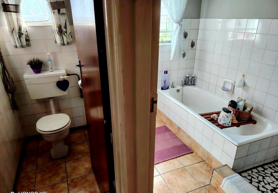 3 Bedroom Property for Sale in Amalinda Eastern Cape